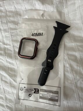 40mm Watch Case Cover with Black Silicone Band